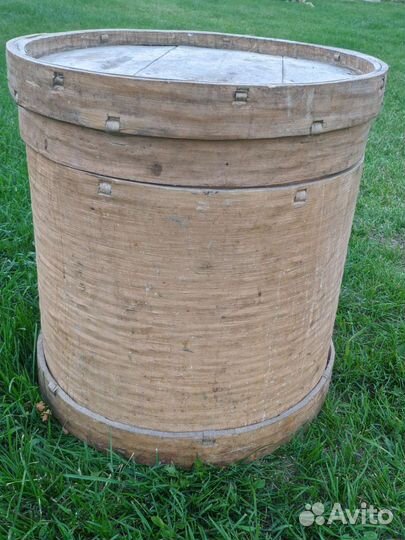 Короб огромный, туес