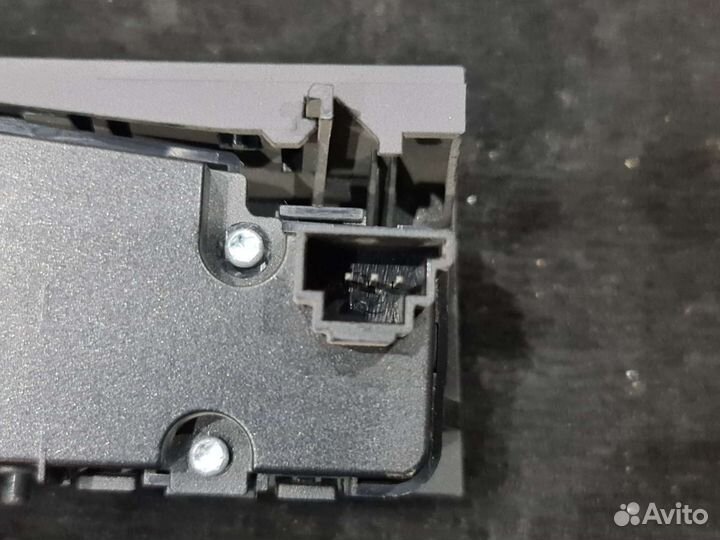 Блок кнопок центральной консоли Mercedes W212