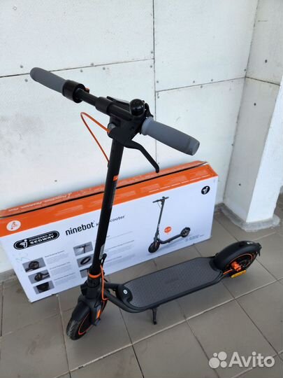 Электросамокат Ninebot KickScooter F40A