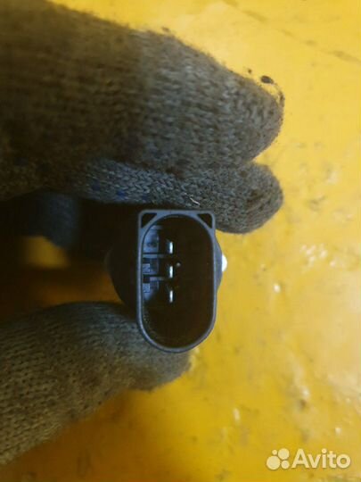 Датчик давления топлива VAG 1.8 2.0 1.6 3.2 4.2 FS