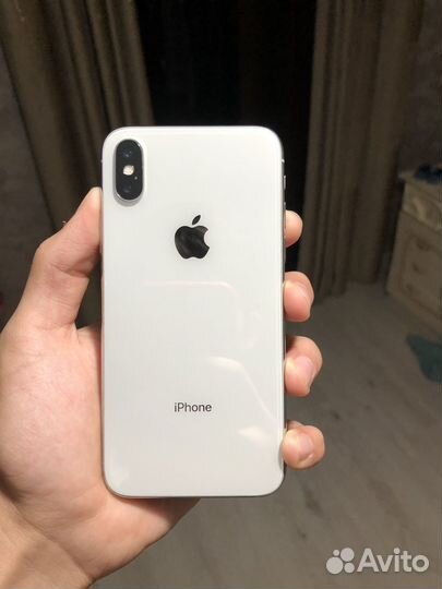 iPhone X