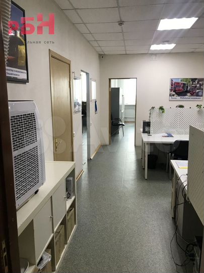 Центр. Просторный офис, 72.8 м²