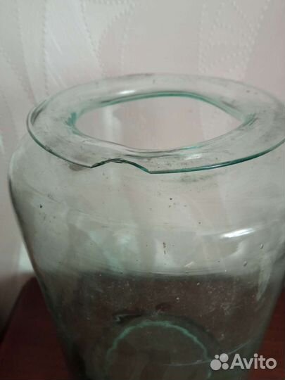 Старинная банка