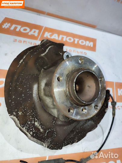 Кулак передний левый BMW 3 E90 2007 3121676444303