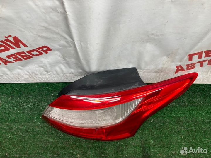 Фонарь задний правый Ford Focus 3 седан