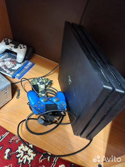 Sony playstation 4 PS4 pro