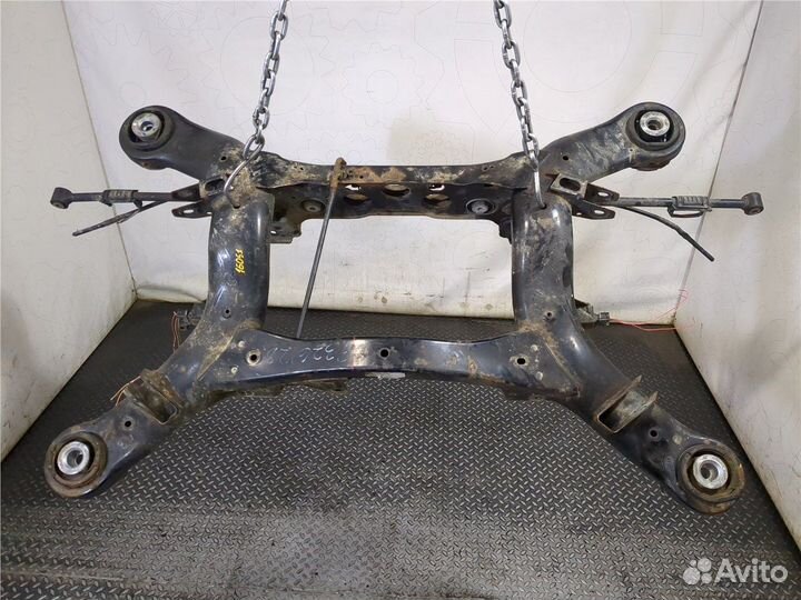 Балка подвески задняя Mercedes R W251 2005, 2006