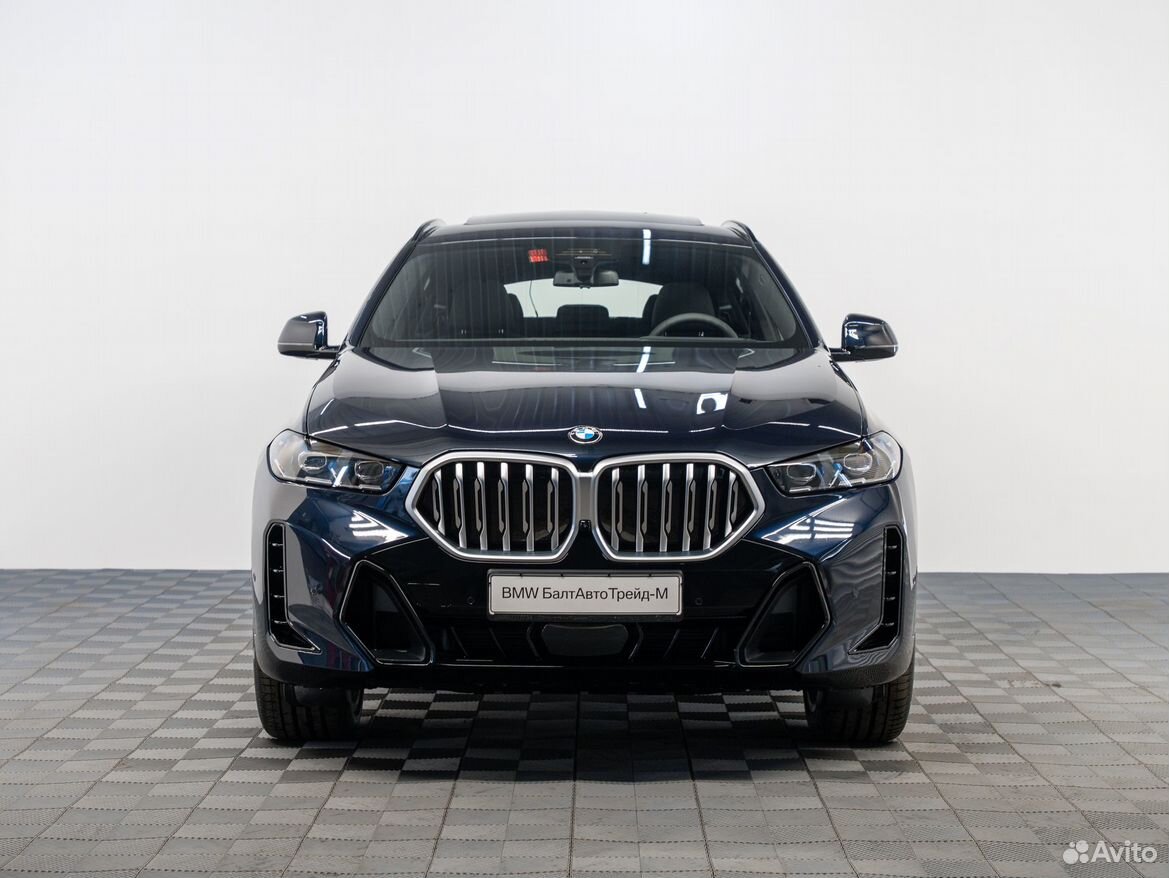 BMW X6 3.0 AT, 2025