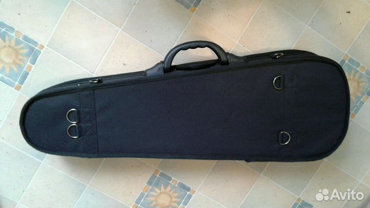 Футляр для скрипки, 1 смычёк, мостик FOM