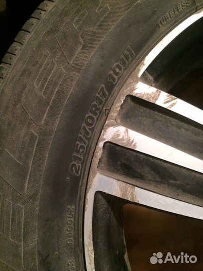 Bridgestone Dueler H/L 400 215/70 R15