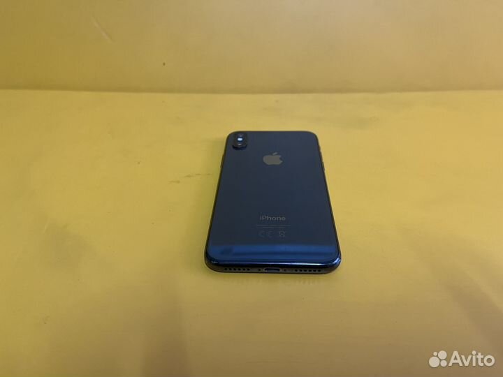 iPhone X, 64 ГБ