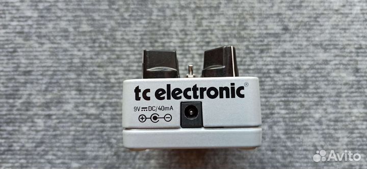 Гитарная педаль Distortion