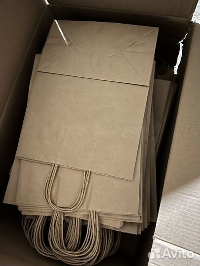 Бумажный пакет крафт с кручеными ручками оптом