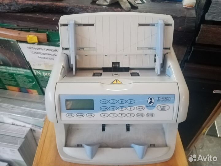 Аппарат счетный для денег delarue 2650