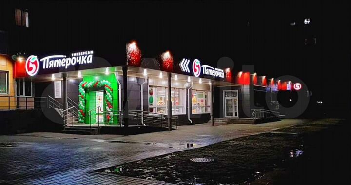 Торговая площадь, 1300 м²