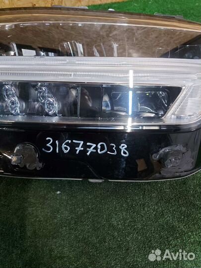 Фара левая Volvo XC90 2 (2014-2019) LED