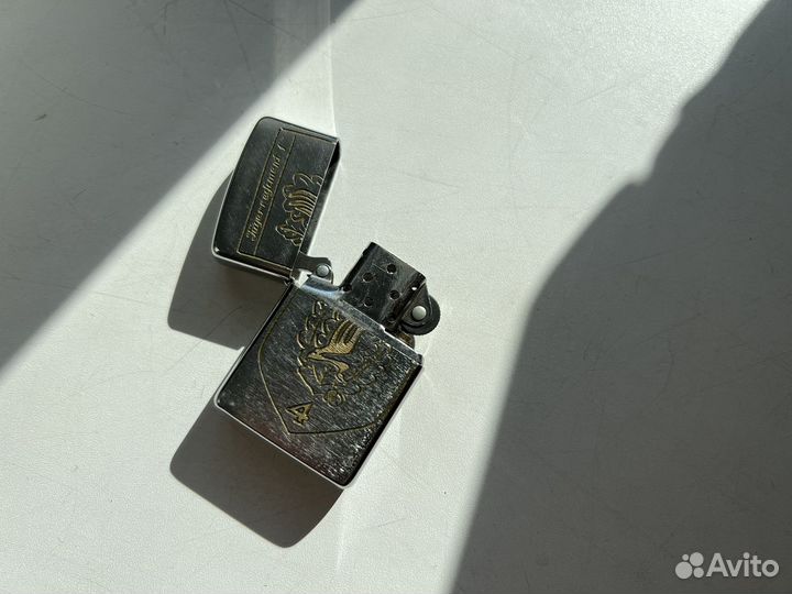 Зажигалка бензиновая zippo