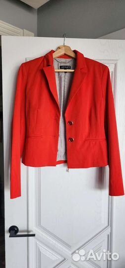 Пиджак женский