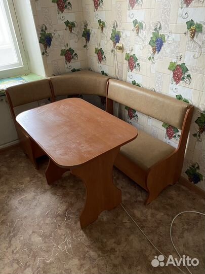 Кухонный уголок