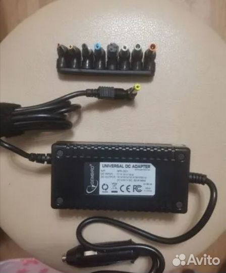 Автомобильный адаптер для ноутбука