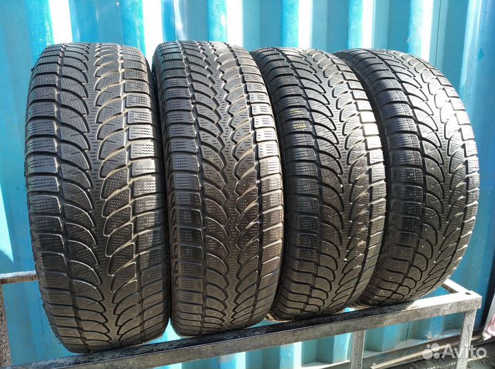 Bridgestone Blizzak LM-80 235/55 R17 104Q
