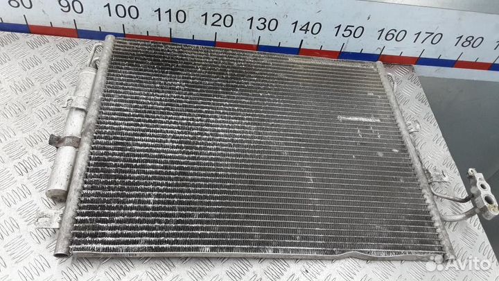 Радиатор кондиционера (конденсер) Land Rover Disco