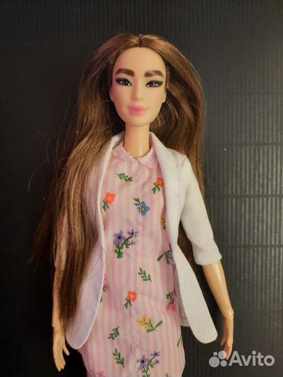 Барби разные