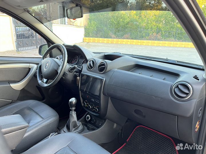 Renault Duster 2 МТ, 2014, 107 100 км