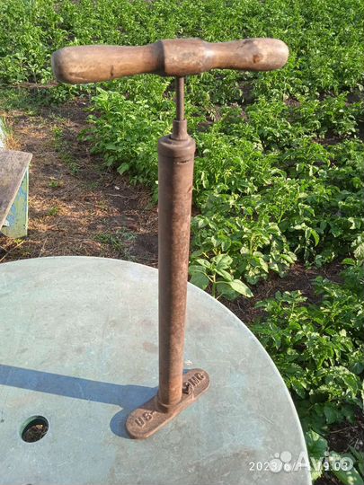 Насос автомобильный