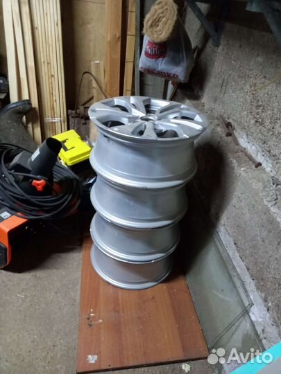 Автомобильные диски r16