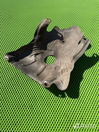 Тепловой экран лада веста