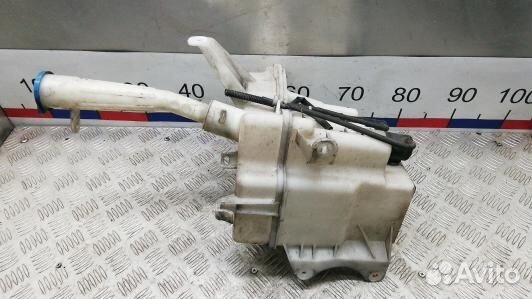 Бачок омывателя toyota avensis T27 (YBE15NL01)