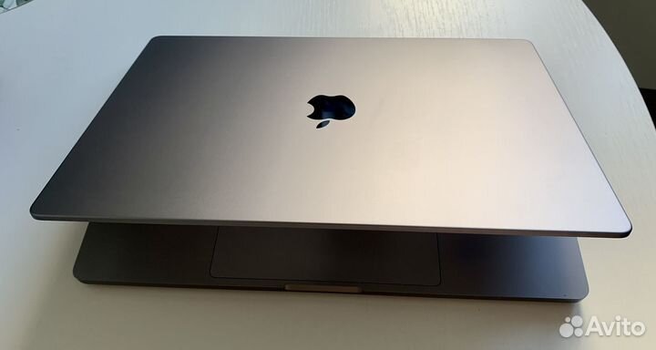 Apple MacBook Pro 16 2021 M1 Pro 16GB/500GB