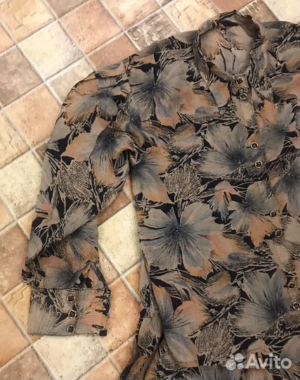 Костюм женский