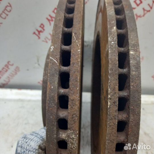 Диск тормозной передний Toyota Avensis T270 3ZR