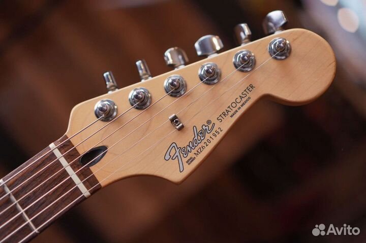 Гитара Fender stratocaster