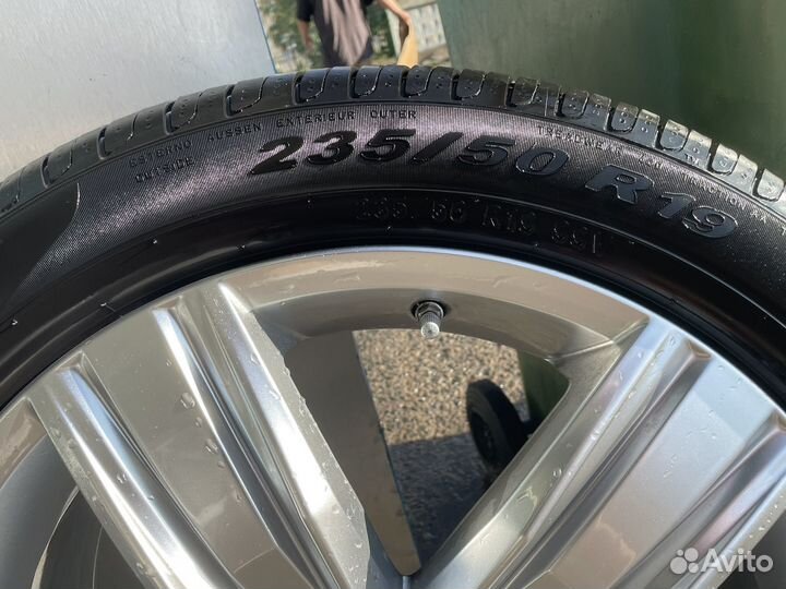 Колеса диски R19 летние на Tiguan