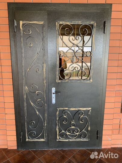 Дверь входная железная уличная утепленная бу