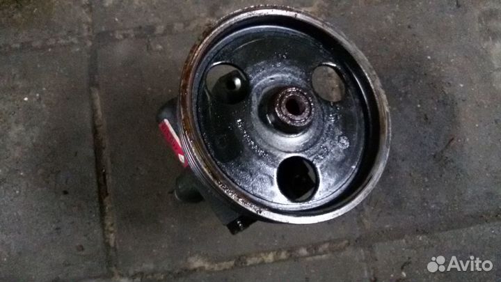 Рено симбол сандеро насос гур