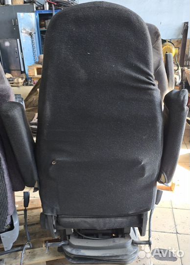 Сиденье водительское international prostar б/у 20243
