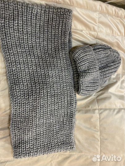 Шапка и снуд комплект вязаный