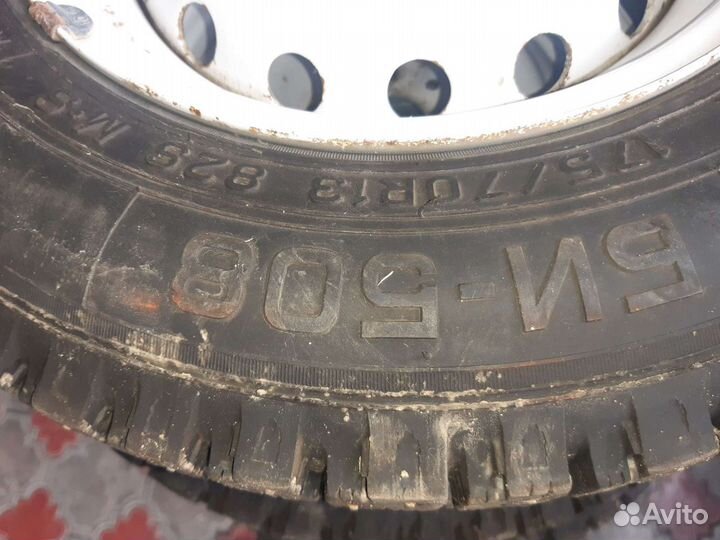 Продам комплект зимних колёс в сборе