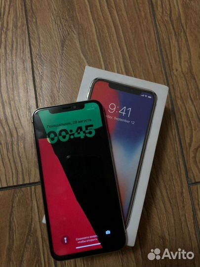 Телефон iPhone 10 256g