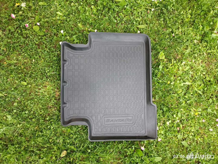 Резиновые коврики Hyundai Santa Fe 3 2012-2018 г