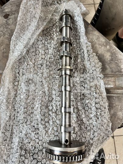 Распедвал впускной 06H 109 021