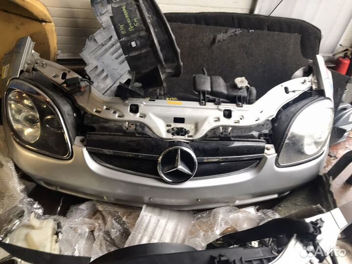 Решотка капота Мерседес Slk r170