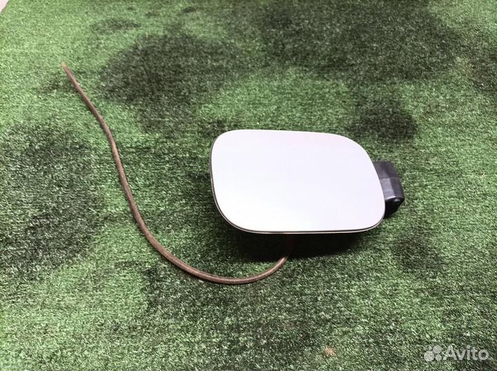 Лючок бензобака VW Jetta 2005-2011