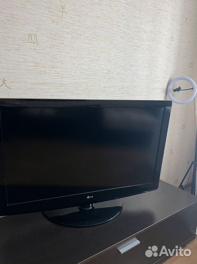 Телевизор LG 42LF510
