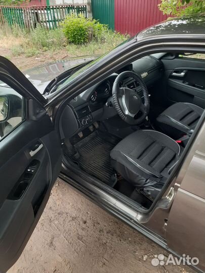LADA Priora 1.6 МТ, 2017, 95 225 км