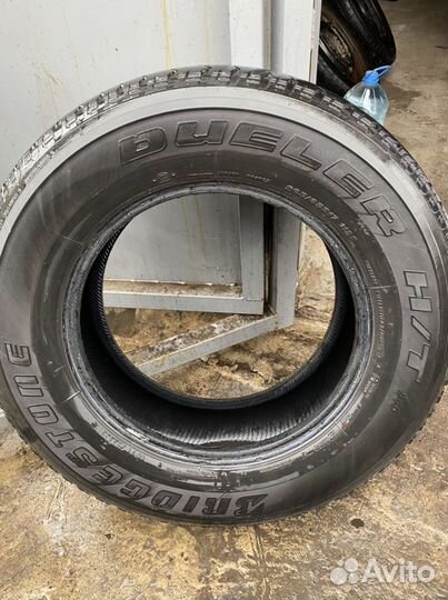 Bridgestone Dueler H/T 265/65 R17